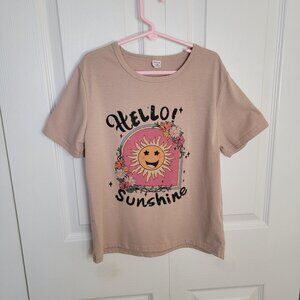 SHEIN Graphic Tee Tan Gold Black Girls Size Medium (8/10)